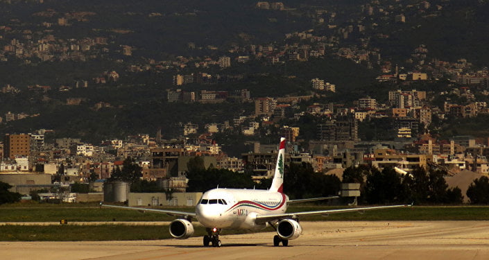 الكشف عن مطار سري في جبال لبنان