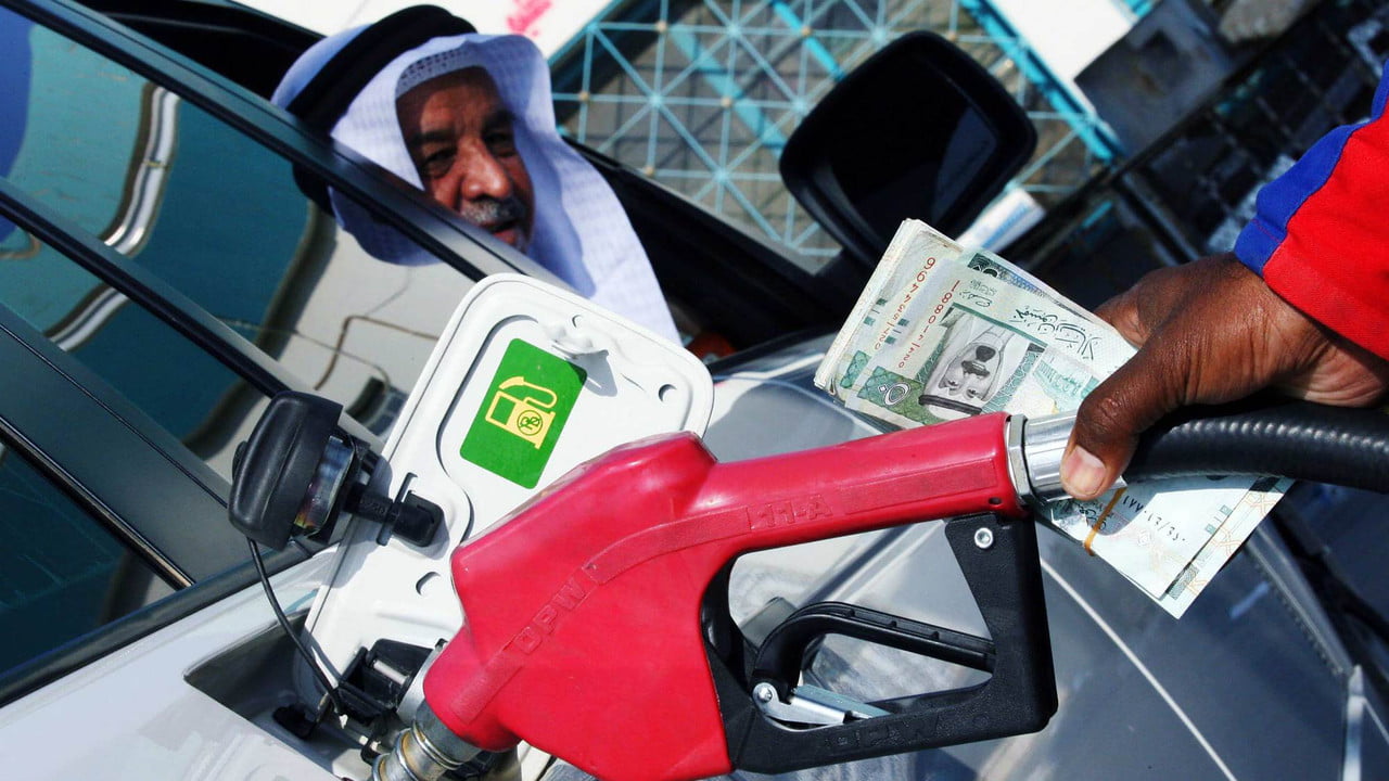 الكشف عن اسعار البنزين في السعودية شهر نوفمبر 2021