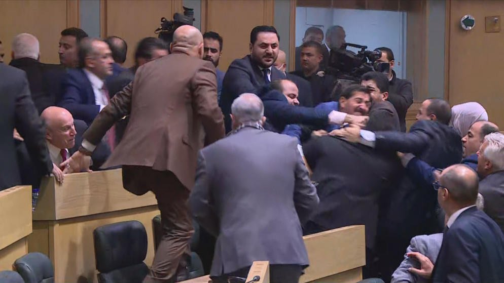 بالفيديو اندريه الحواري يشرح ما حدث اليوم في مجلس النواب