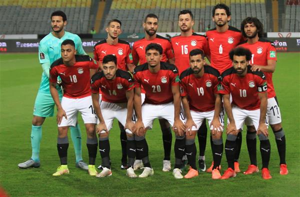 لون قميص منتخب مصر في مباراة الأردن