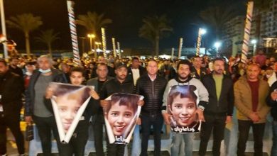 الجماهير المصرية في بورسعيد تقف حداداً على وفاة ريان