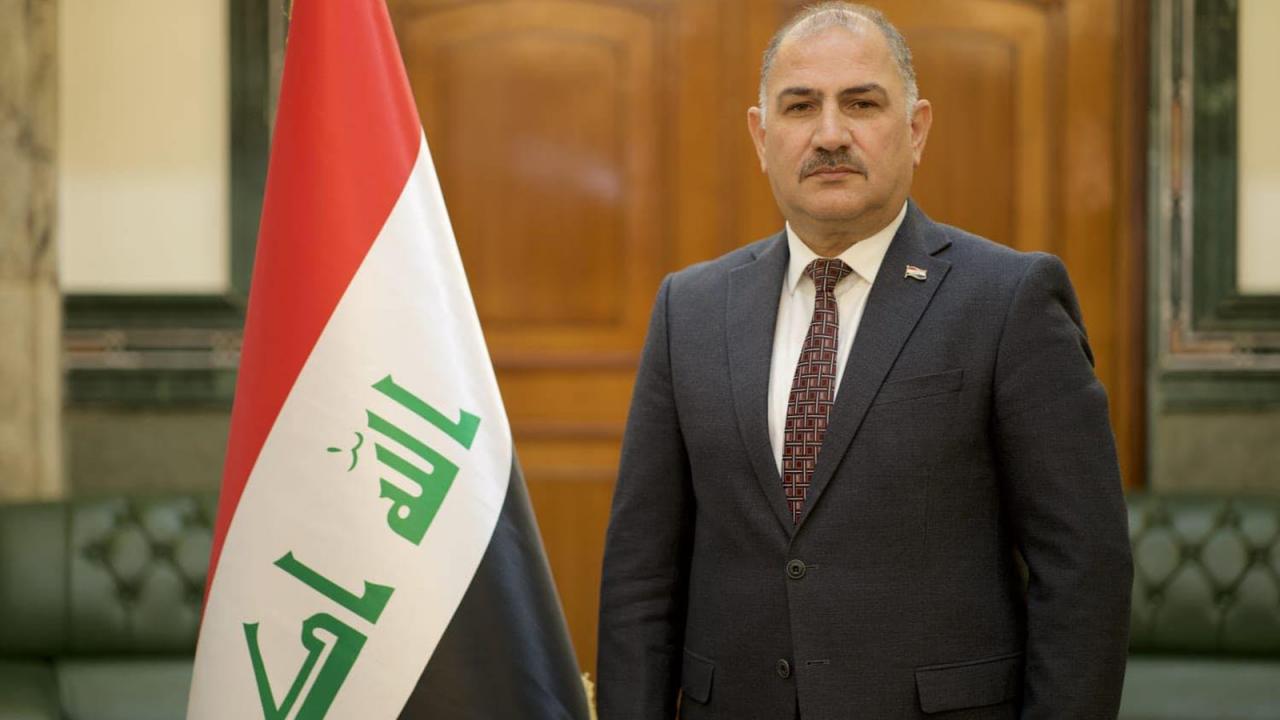 تفاصيل حادث الوزير العراقي منهل الخباز