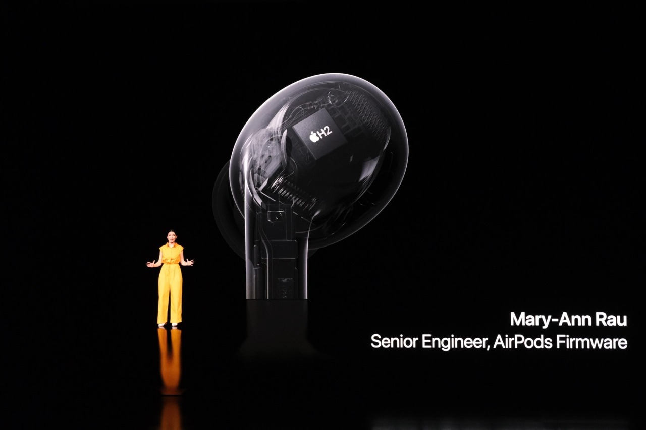 الجديد في ساعة أبل Apple AirPods Pro 2