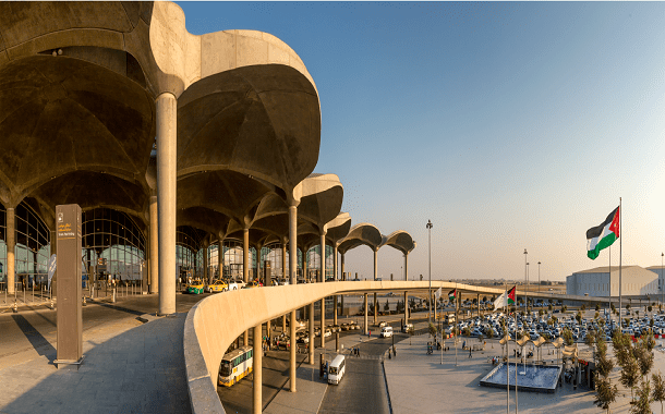 عدد المسافرين عبر مطار الملكة علياء حتى آب 2022