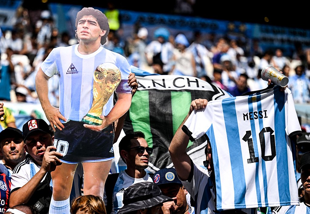 تيفو الجماهير الأرجنتينية في مباراة السعودية اليوم