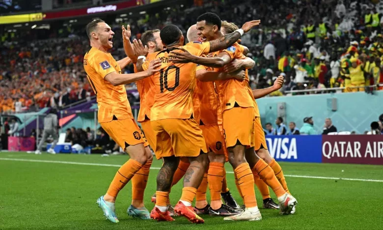 اسم حكم مباراة هولندا والإكوادور في كأس العالم 2022