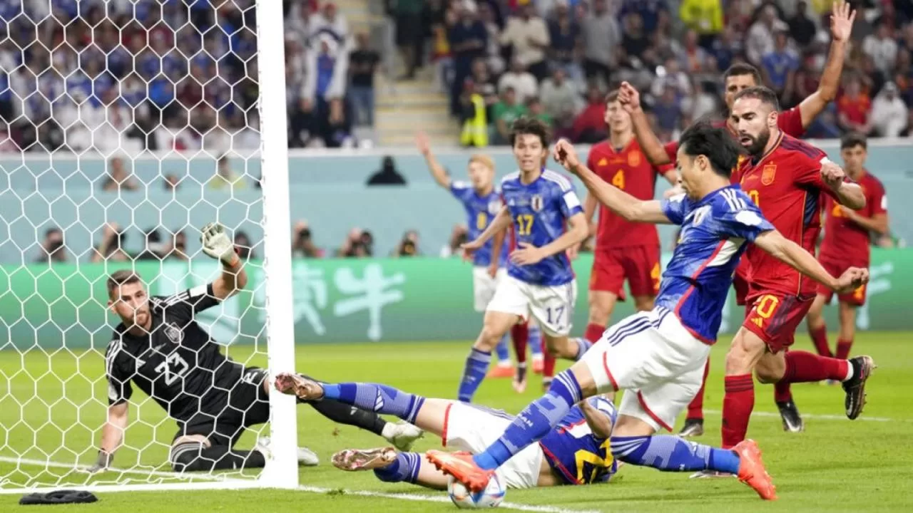 هل تلاعبت إسبانيا في نتيجة مباراتها أمام اليابان